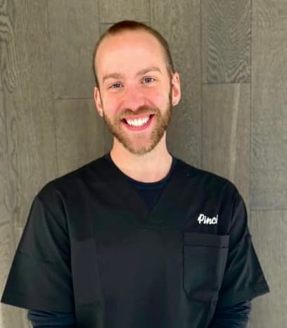 Dr. Justin G