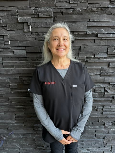 Nurse Practitioner Lisa G - Board Certified, DNP, FNP-C, 40-Years Experience